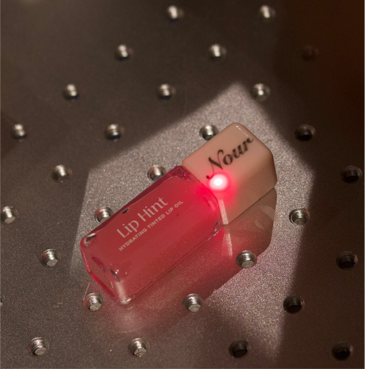 Engrave your Lip Hint Hydrating Tinted Lip Oil